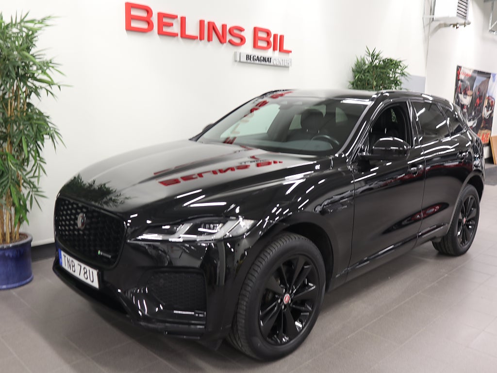 Jaguar F-Pace P400e PHEV R-Dynamic SE Black