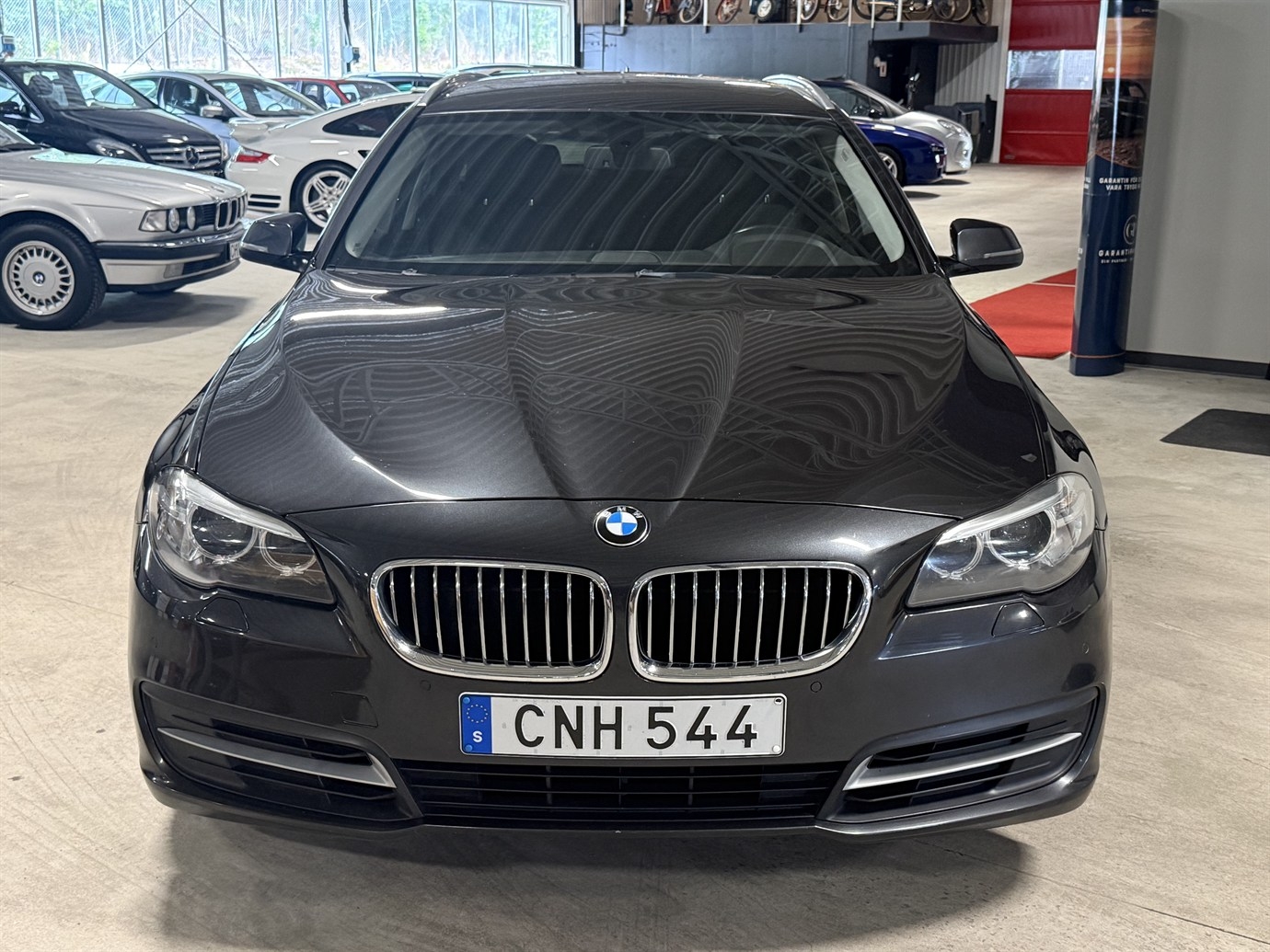 BMW 520 d xDrive Steptronic 190hk 2015, bild 2/37