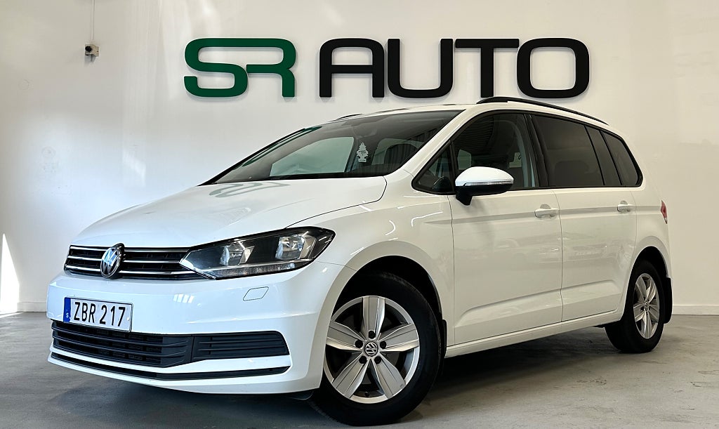 Volkswagen Touran 7-seater 1.6 TDI | B-Kamera | Dragkrok