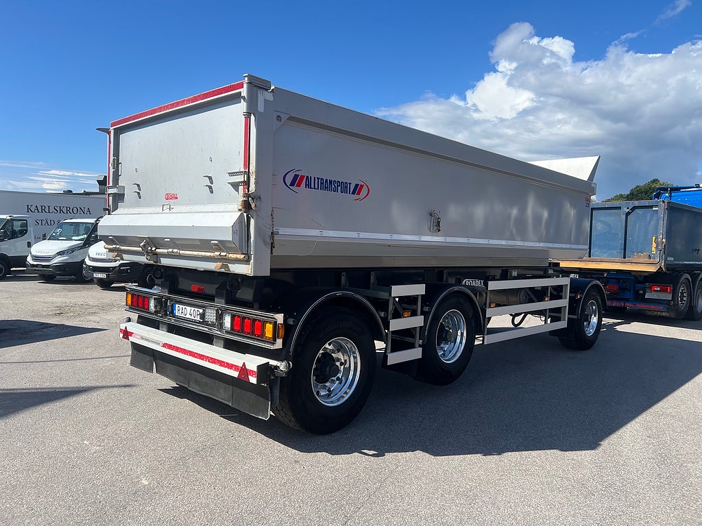 Övriga Roadex 3 Axlad tippvagn,