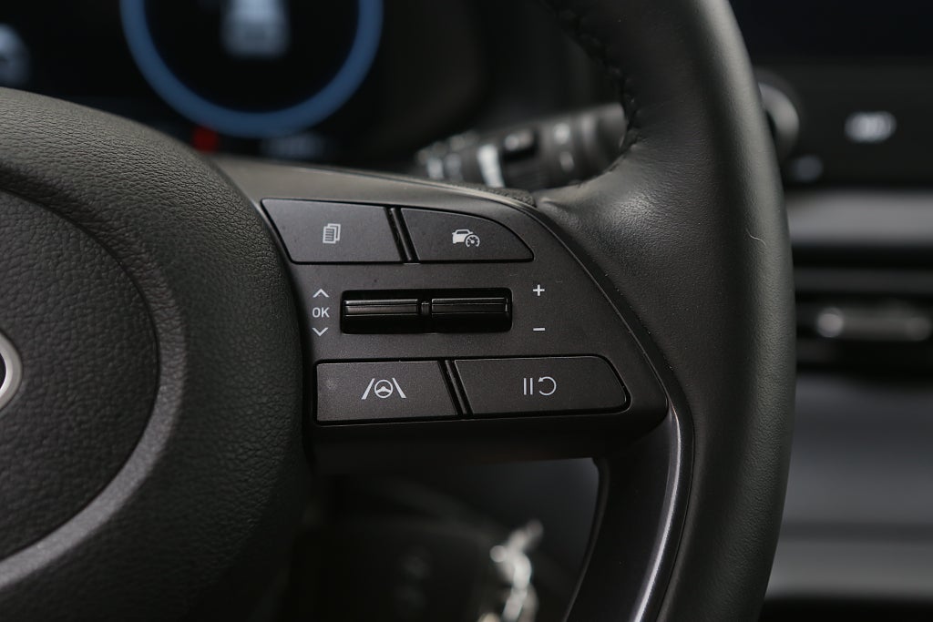 Hyundai Bayon 1,0 T-GDI MHEV Essential Aut Kamera Carplay 2025