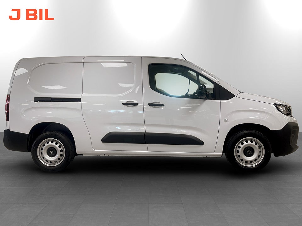Bild på Opel Combo Combo 130hk Aut L2 - EDITION! SERVICE & V-HJUL INGÅR!