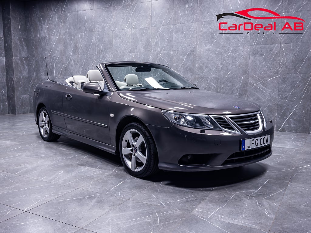 Saab 9-3 Vector Cabriolet 1.9 TiD 150hk Skinn Navi P-Sensorer