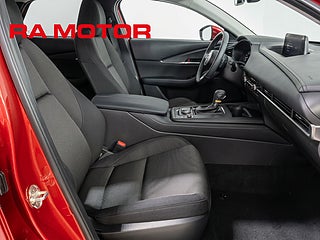 SUV Mazda CX-30 9 av 23