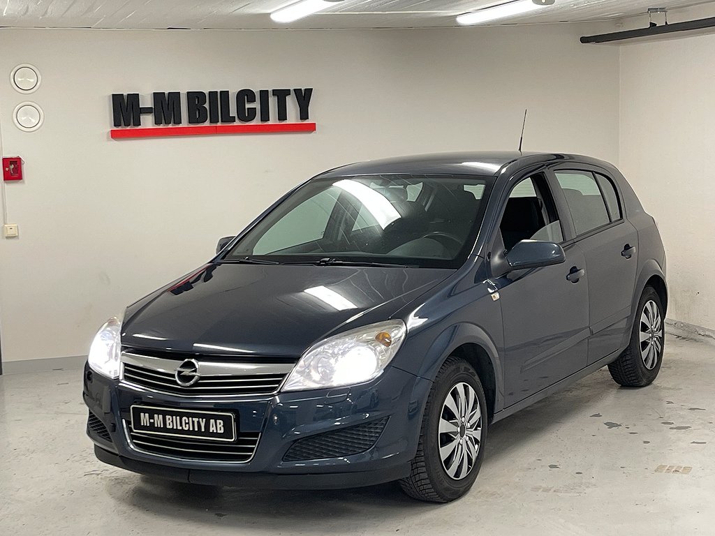 Opel Astra 1.6 Twinport|NyBess|M-värmare