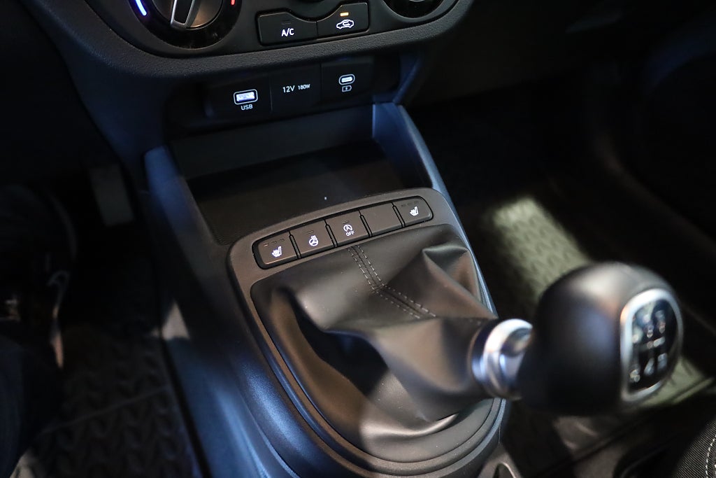 Hyundai i10 1.0 blue Essential CarPlay Rattvärme Leasbar 2024
