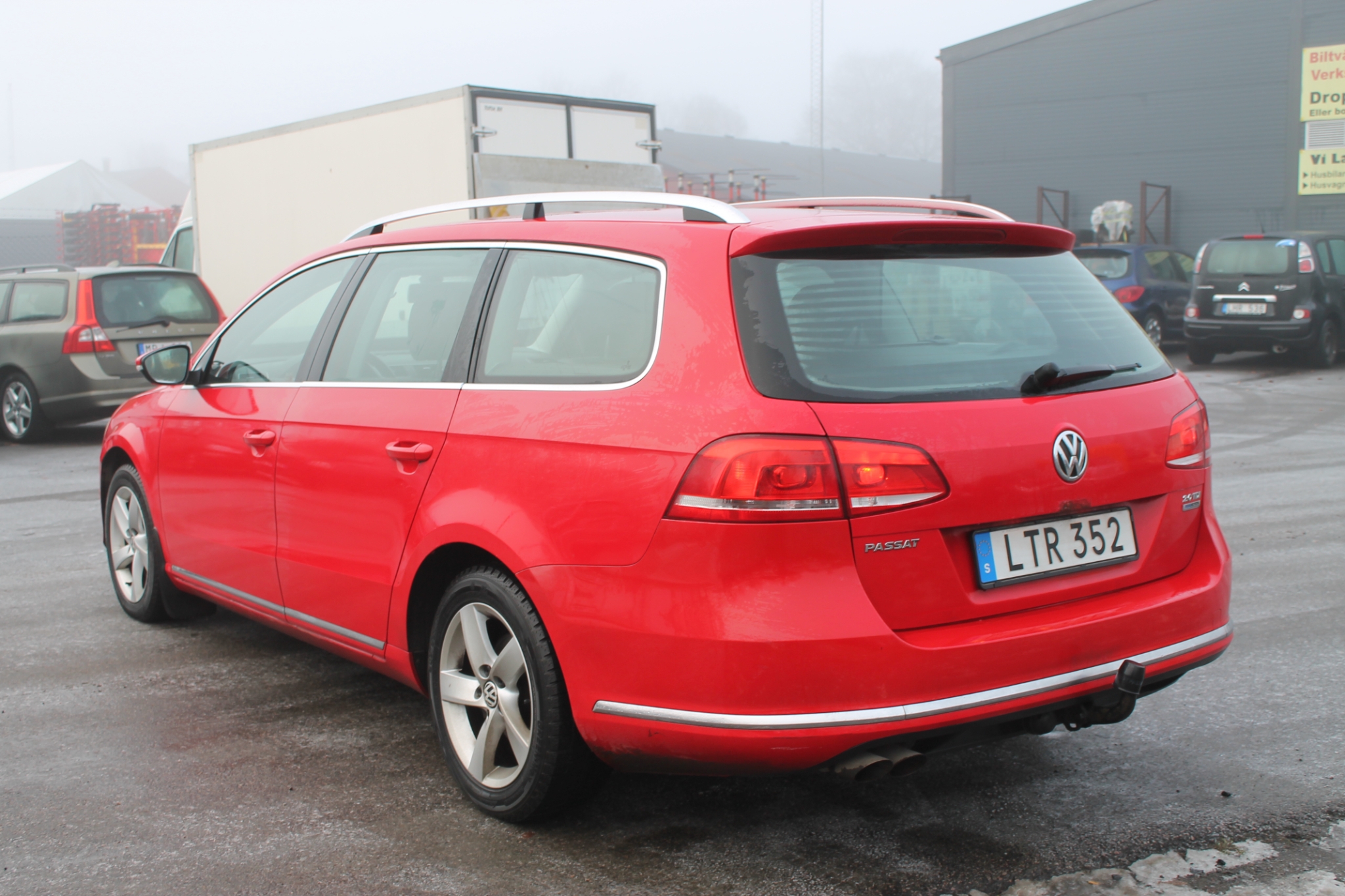 Volkswagen Passat 2011, bild 5/34