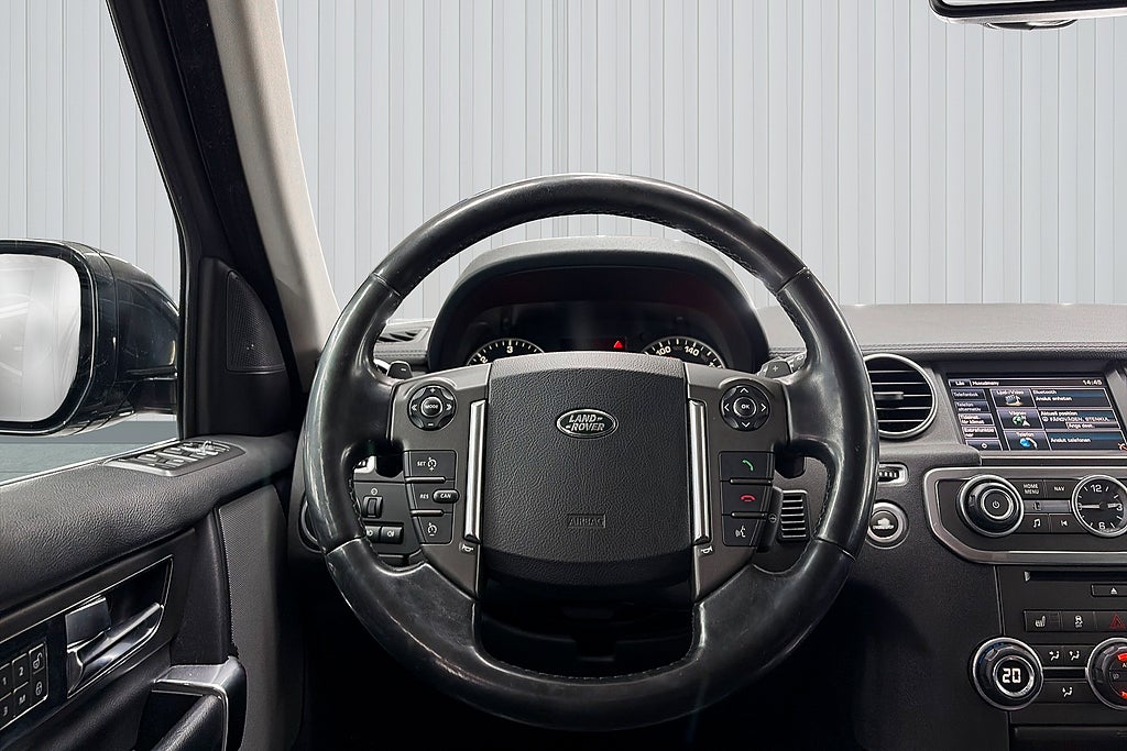 Land Rover Discovery 2015