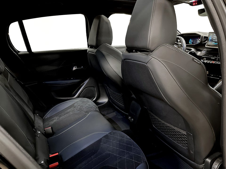 Bild på Peugeot E-208 GT 50kWh 136hk Aut B-KAMERA CARPLAY