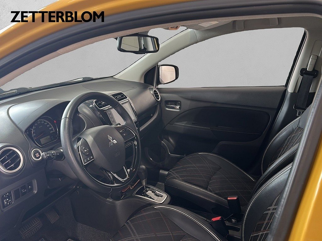Halvkombi Mitsubishi Space Star 8 av 15