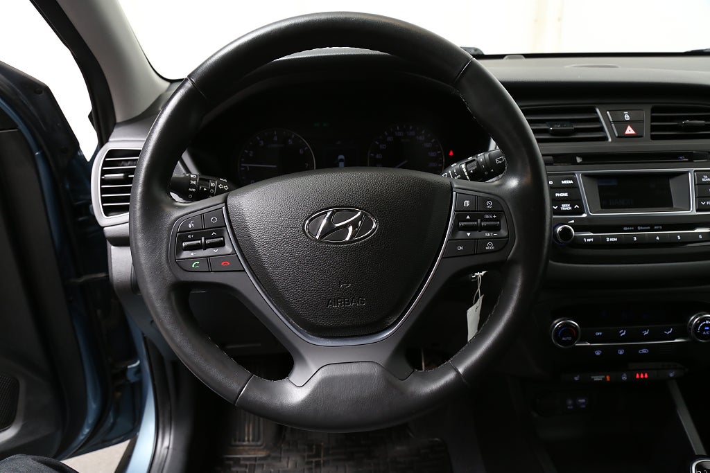 Hyundai i20 Active 1,0 T-GDI blue 100hk Premium 2017