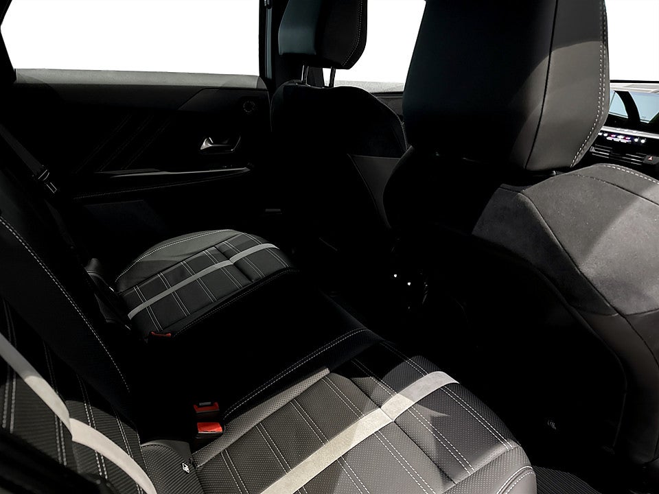 Bild på Opel Grandland GS+ Hybrid 136hk Aut - OMGÅENDE LEVERANS!