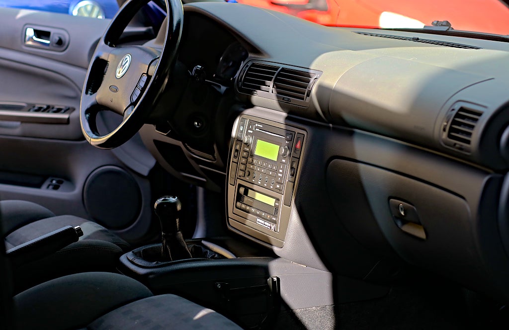 Volkswagen Passat 1,8T KOMBI  NYA V-DÄCK / Obs! 25900kr