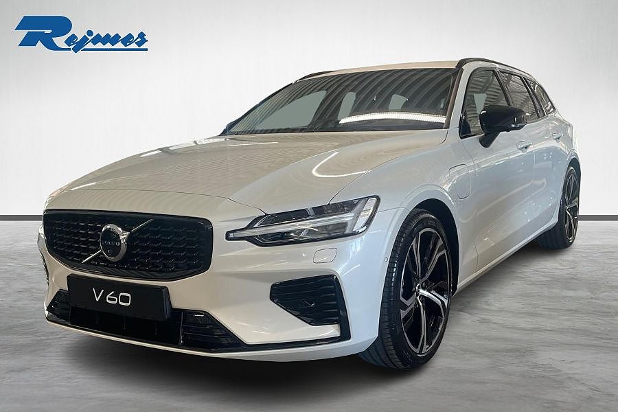 Volvo V60 T6 Plus Dark Nordic Edition