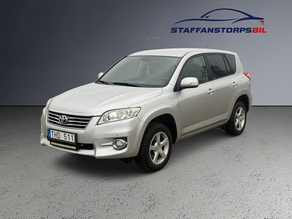 Toyota RAV4 2.2 D-4D AWD | DRAG | NYBES 