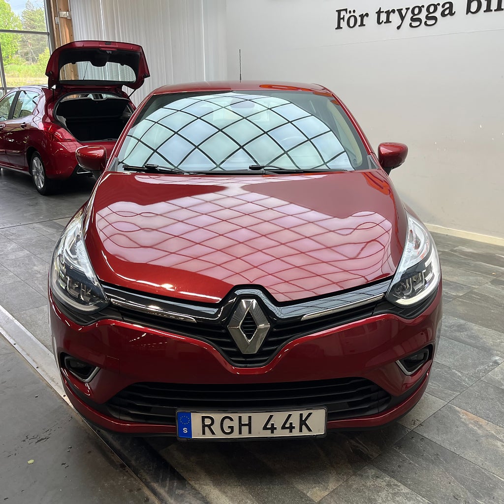 Renault Clio 0.9 TCe Intens Navigation Bass Reflex 90hk