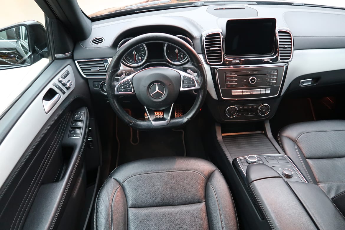 Mercedes-Benz GLE 2016, bild 2/53