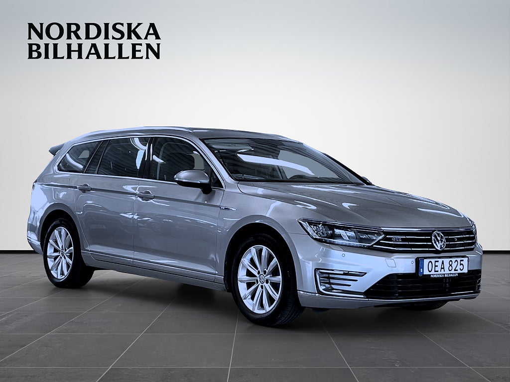 Volkswagen Passat Variant GTE 1.4 TSI ACT GTE Kamera Dragkrok Värmare
