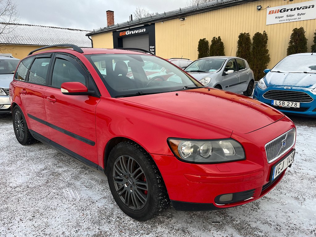 Volvo V50 2.4 AUT Dragkrok/M-värmare