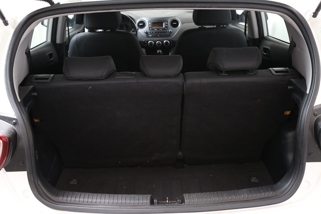 Hyundai i10 1,0 blue 67hk Comfort Automat Extraljus P-sensorer 2018