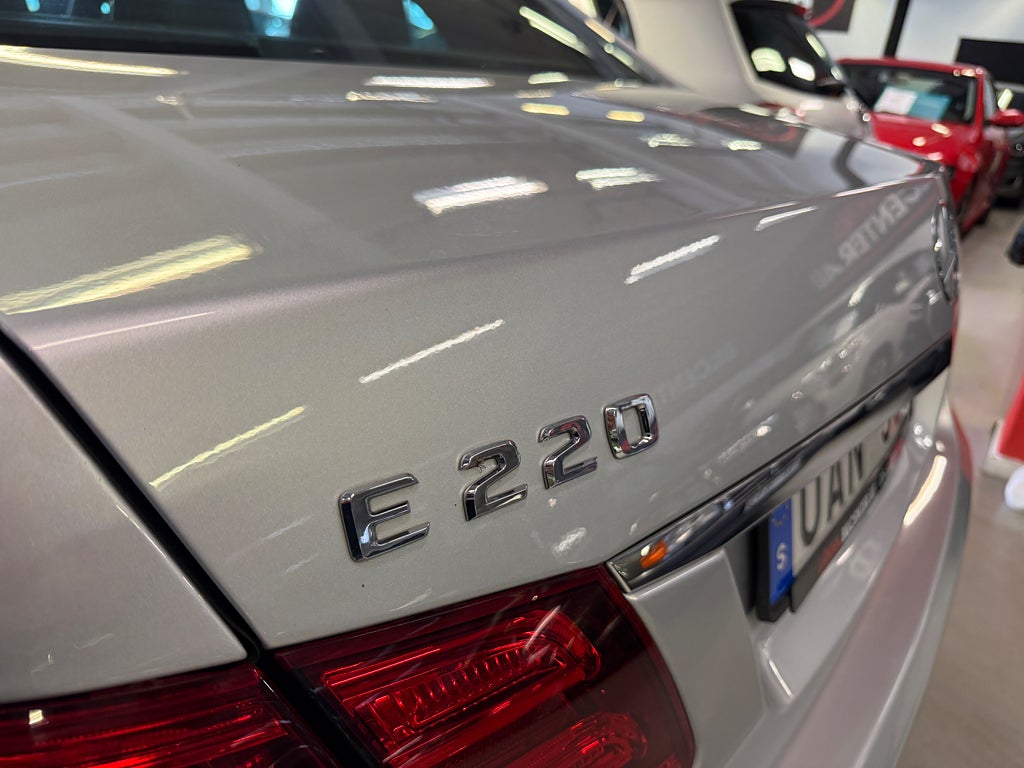Mercedes-Benz E220 2014 - miniatyr 9