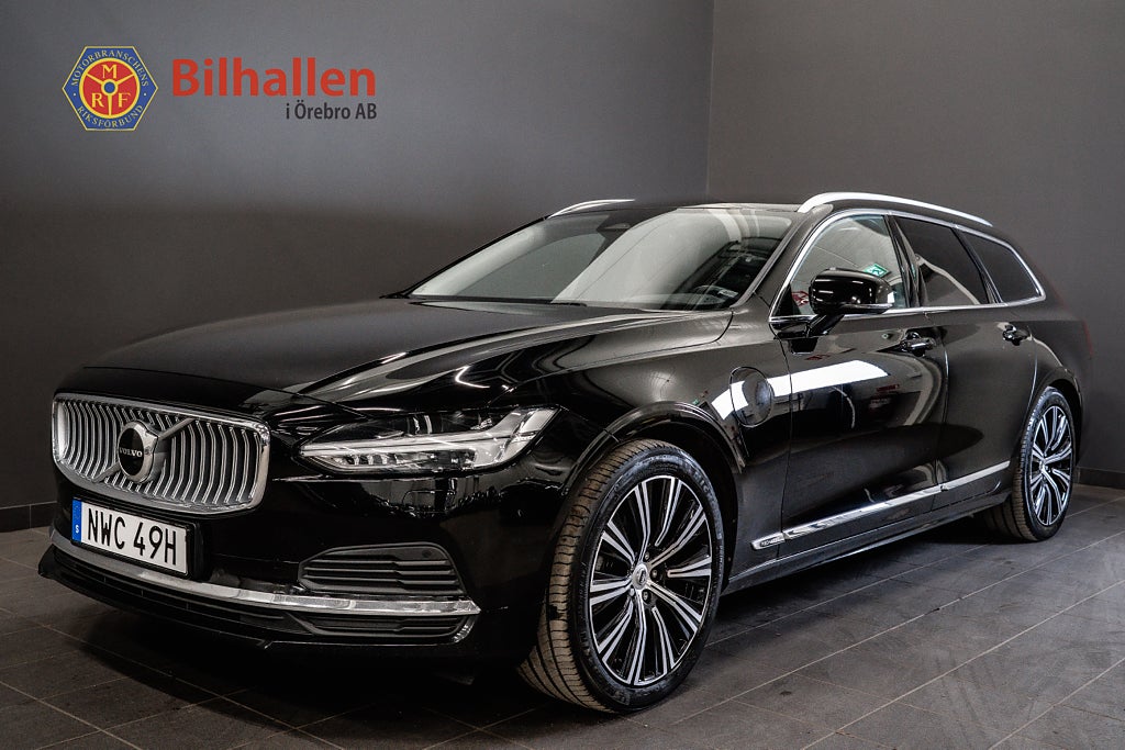 Volvo V90 Recharge T6 AWD Core Bright Navi Drag Kamera H/K MOMS