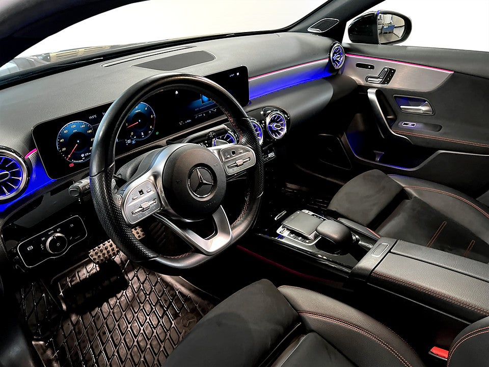 Bild på Mercedes-Benz A200 d Amg Line 150hk Aut PANO DRAG