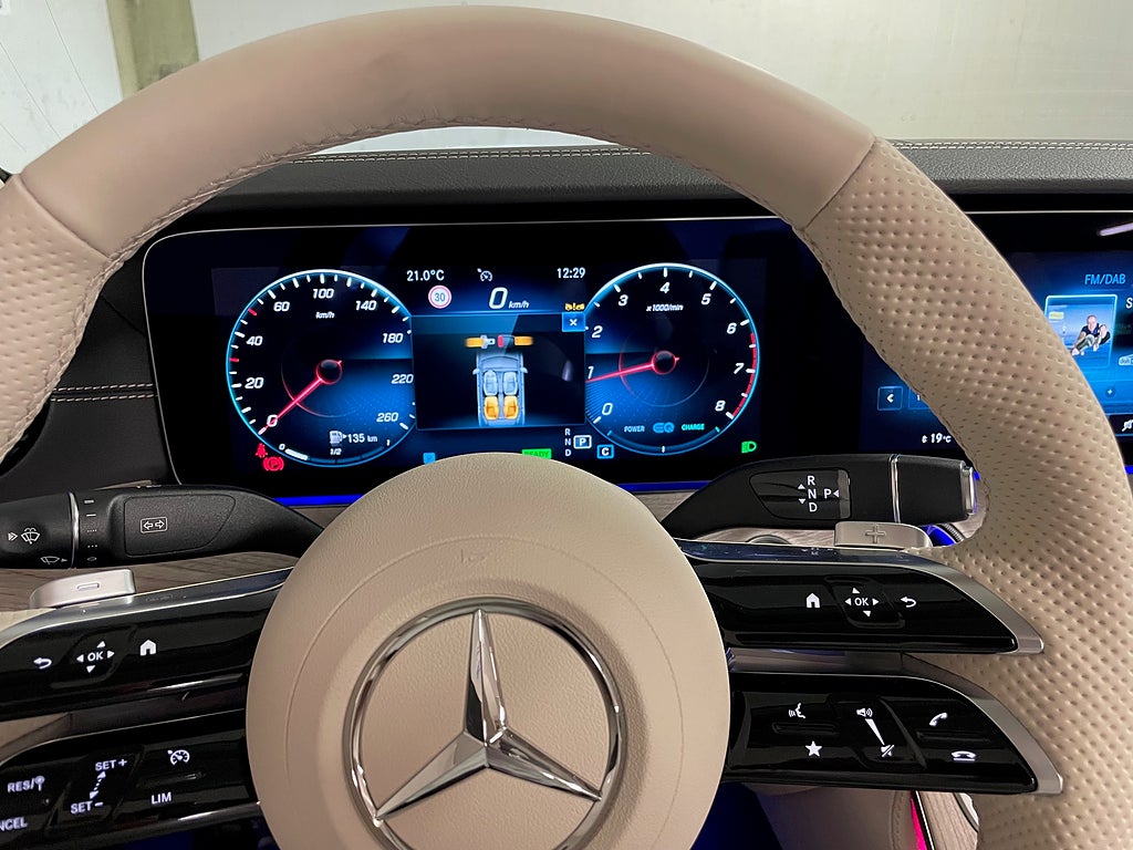 Mercedes-Benz E 2024 - miniatyr 15
