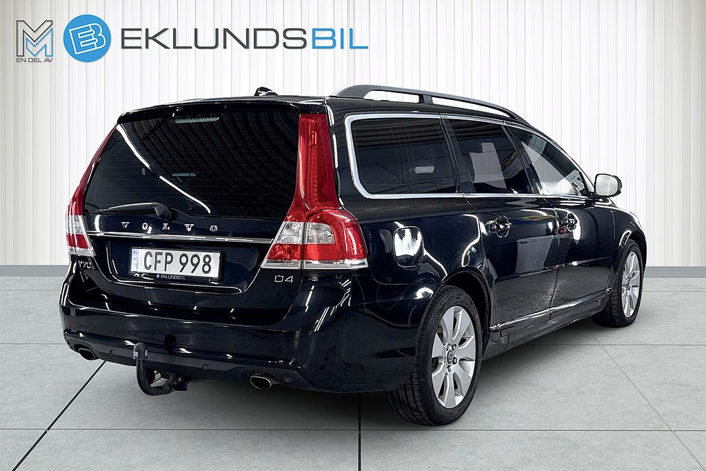 Volvo V70 2015