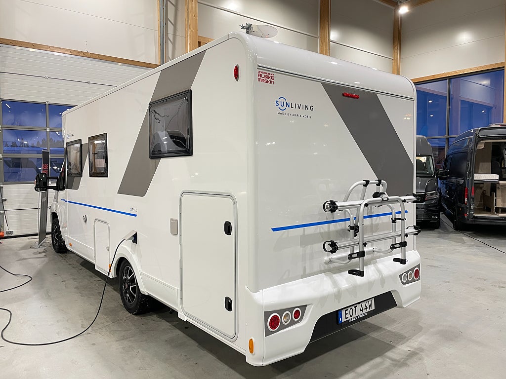 Sun Living S 75 SC / Automat / ALDE / AC-Bodel / Solcell / 5bält / Taksäng/ - Sun Living