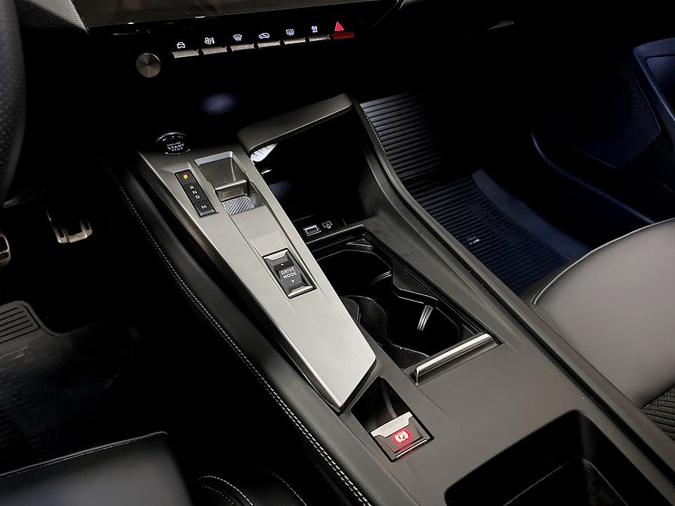 Bild på Peugeot 408 GT 1.2 PT 130hk Aut B-KAMERA CARPLAY