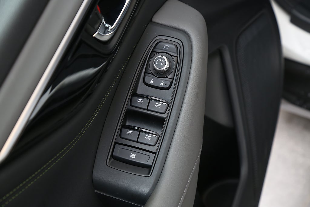 Subaru Outback 2,5i XFuel Field AWD Aut Bränslevärmare Drag 2024