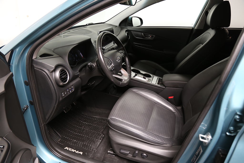 Hyundai Kona Electric 64 kWh Premium 204hk Skinn Navi 1ägare 2020