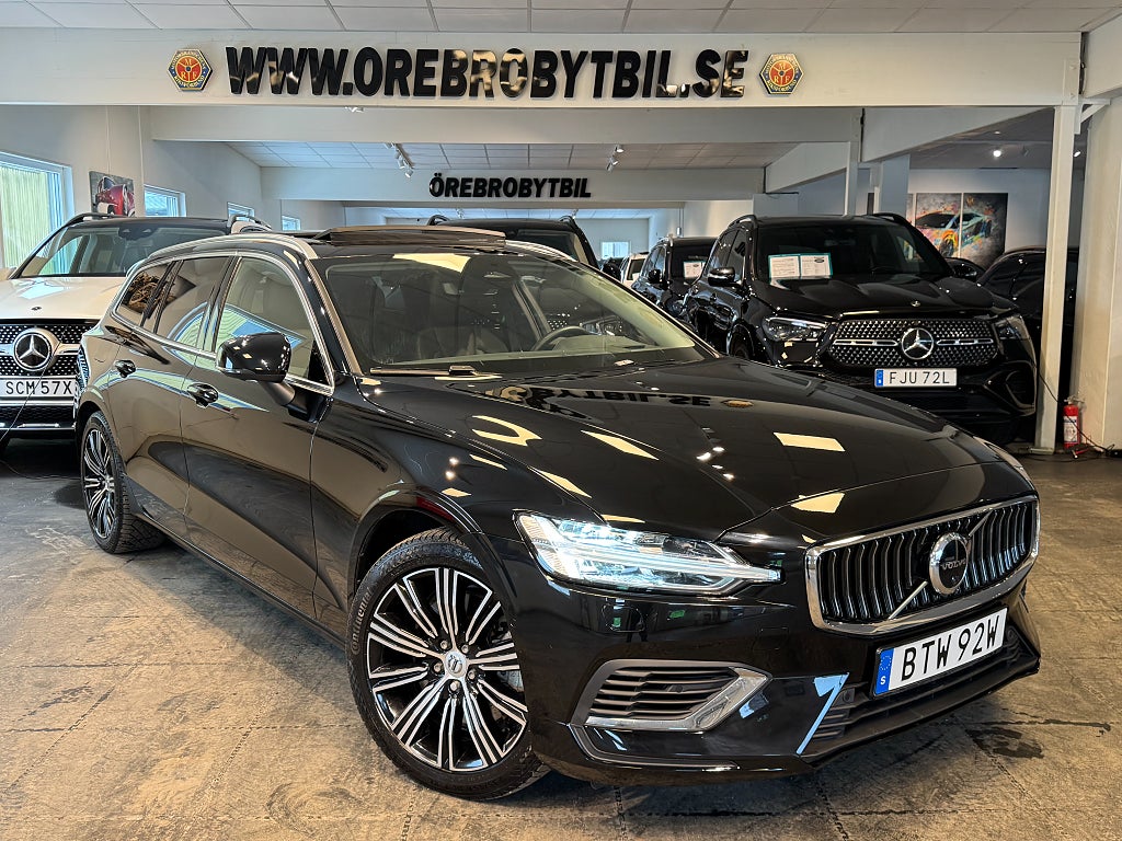 Volvo V60 Recharge T6 AWD Ultimate Bright HUD H/K Pano Drag 350hk