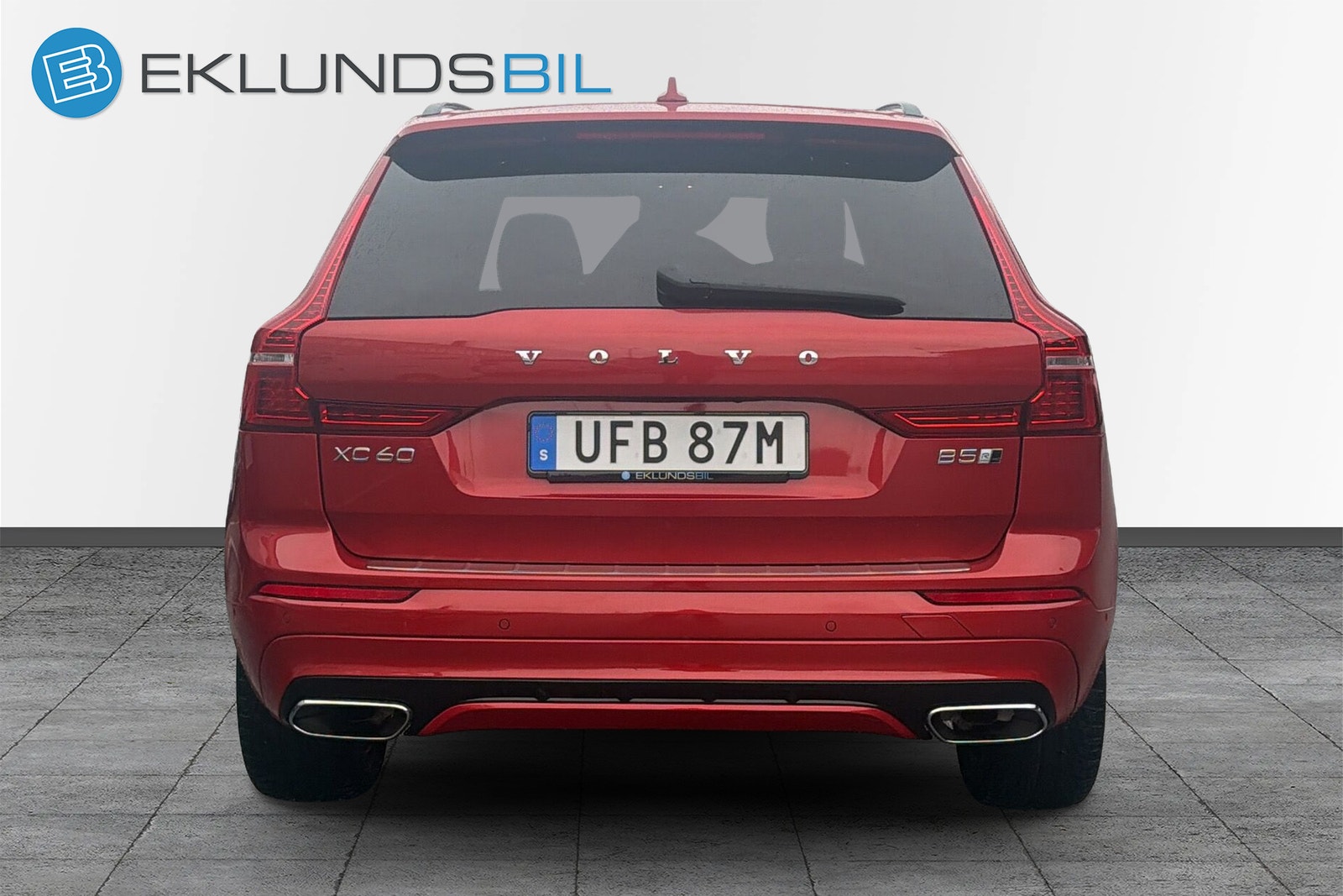 Volvo XC60 B5 AWD Geartronic R-Design Panorama Navi HUD 360 Drag 2020 - miniatyr 6