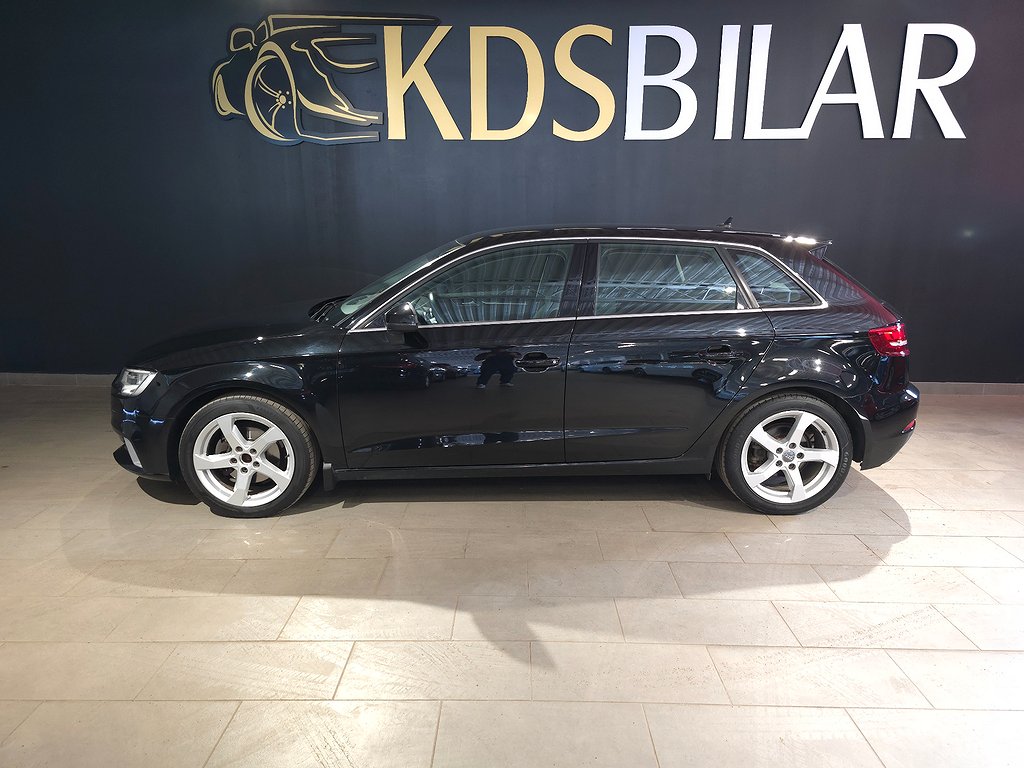 Audi A3 1.4 TFSI COD Sportback S-LINE Euro 6 150hk | Navi