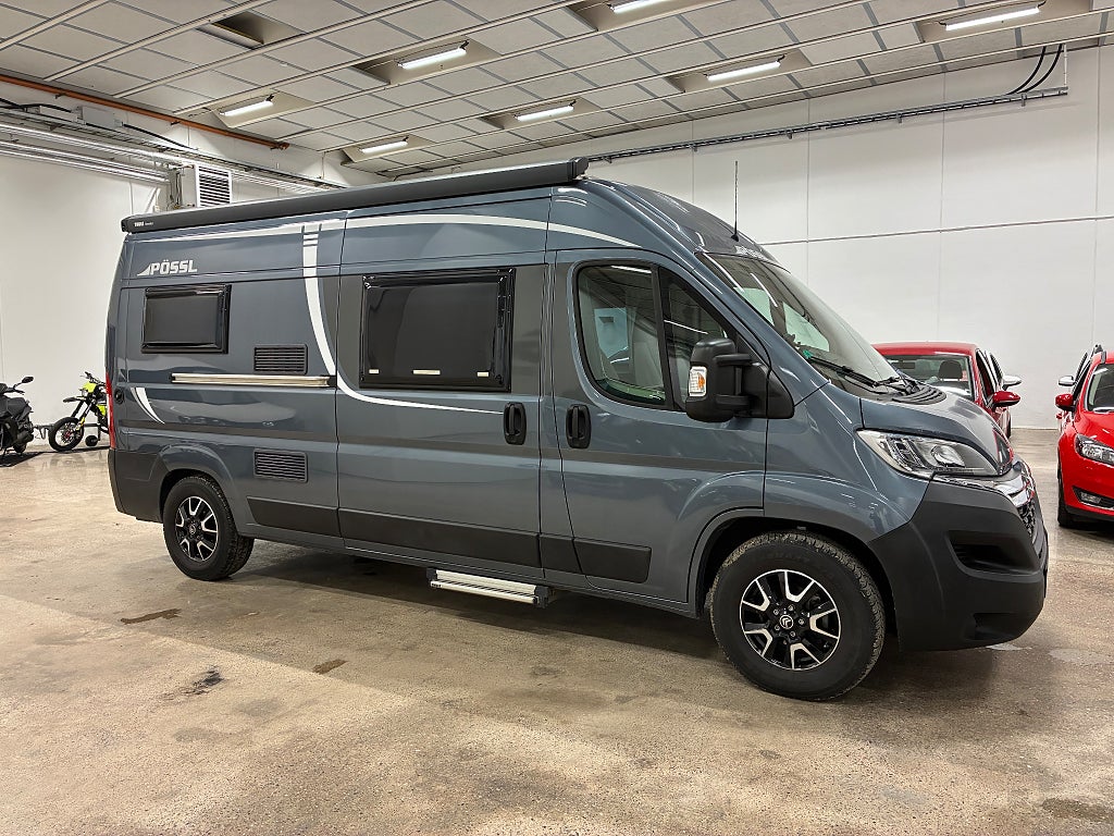 Pössl 2WIN PLUS Plåtis Markis Backkamera 6 meter 1 ägare