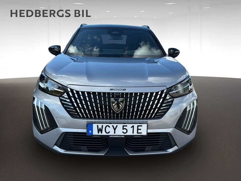 Peugeot 2008 Hybrid 145HK GT thumbnail