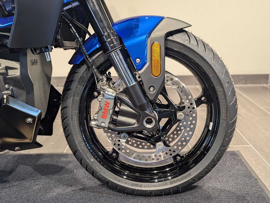 BMW R1300R /DEMO-Kampanj/SPARA: 33.795kr!/Ca 100 mil