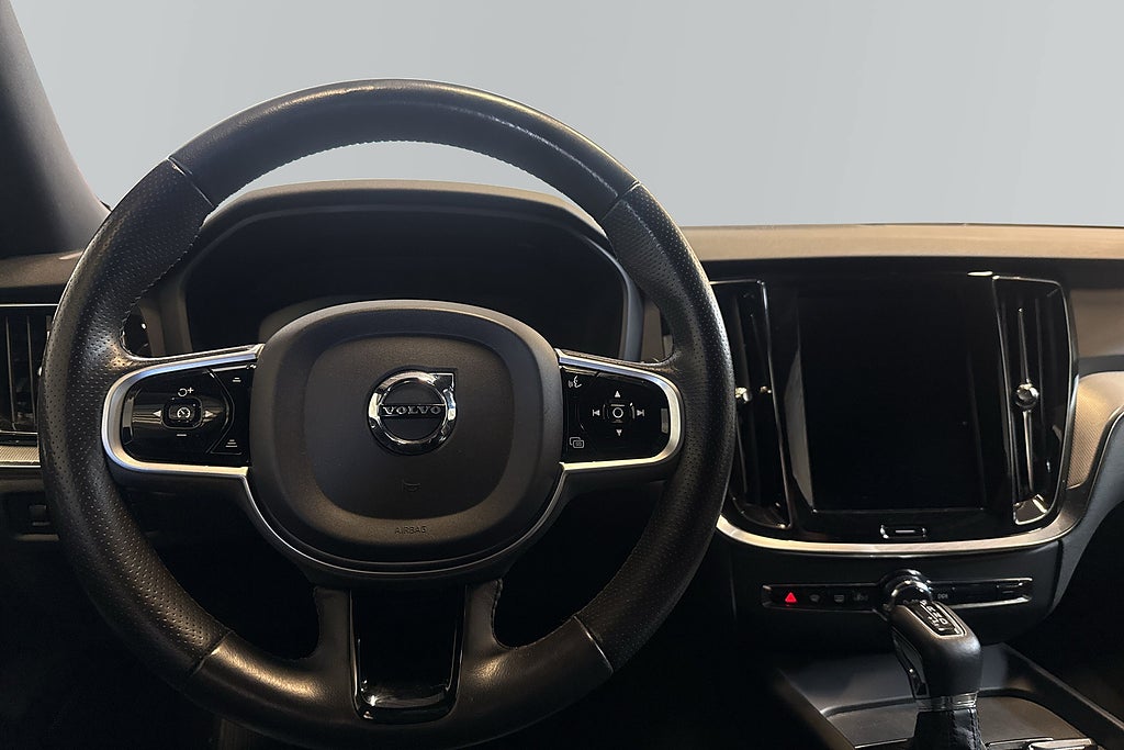 Volvo V60 2019