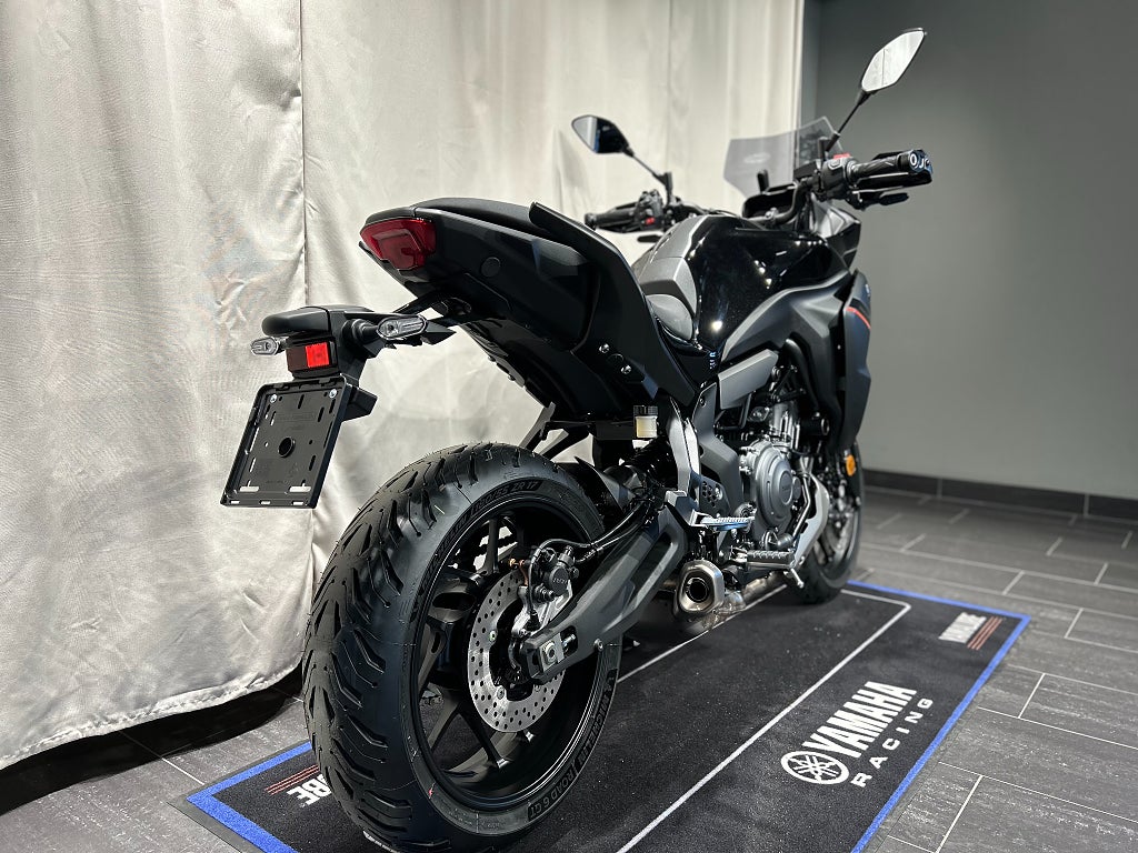 Yamaha TRACER 7 Midnight Black / Räntekampanj 3,45%/2026 / Omg lev!