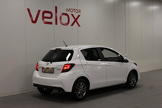 Halvkombi Toyota Yaris 4 av 19