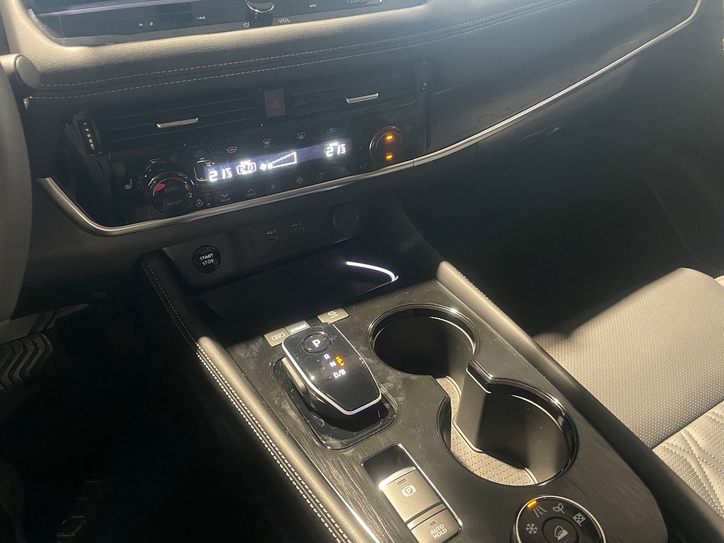 Nissan X-Trail e-4ORCE Tekna 5-sits | Hybrid | Automat