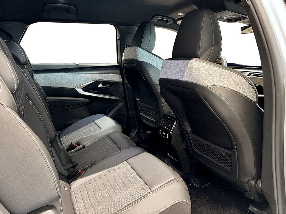 Bild på Peugeot 5008 GT Hybrid 145hk Aut KAMPANJ BRÄNSLE INGÅR