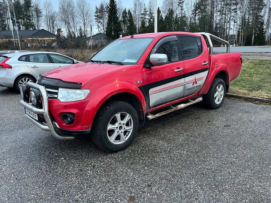 Mitsubishi L200 Dubbelhytt 2.5 4x4 