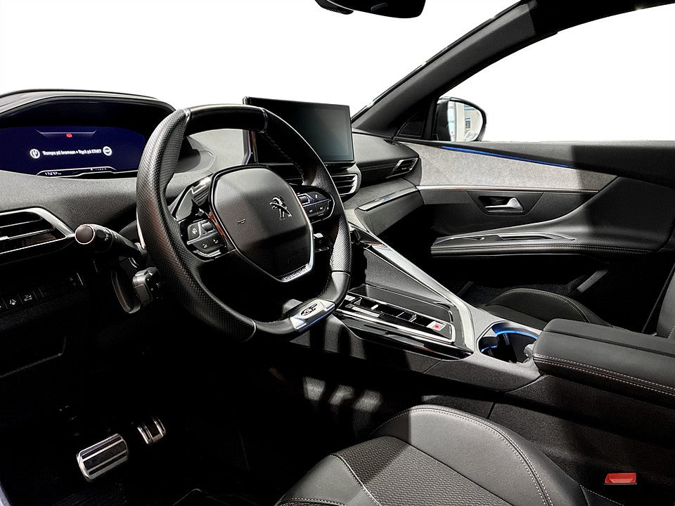 Bild på Peugeot 3008 GT 1.2 PT 130hk Aut B-KAMERA CARPLAY
