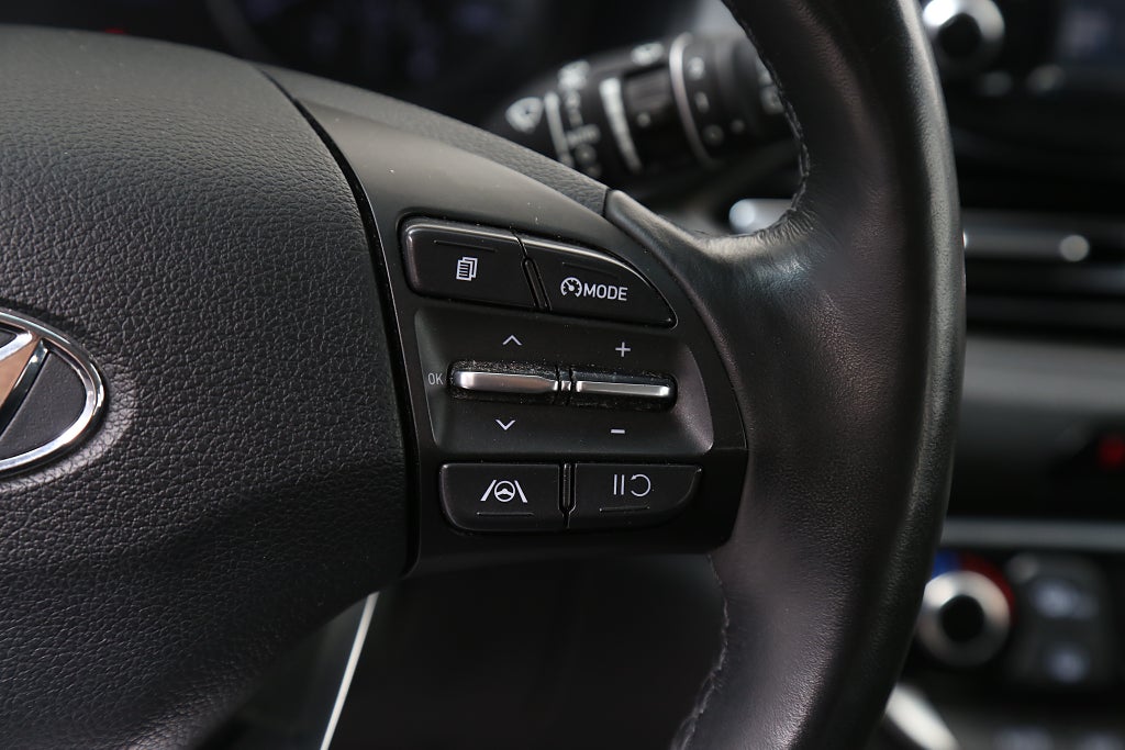 Hyundai i30 1,0 T-GDi 120hk MHEV Essential Kombi Aut Kamera Carplay 2023