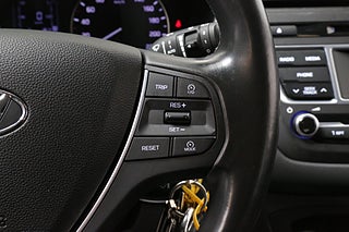 Halvkombi Hyundai i20 21 av 23