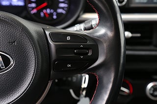 Halvkombi Kia Picanto 16 av 24