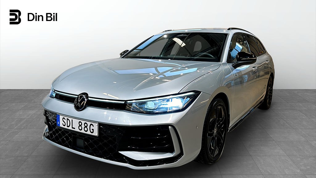 Volkswagen Passat R-LINE 2.0TDI 193HK 4M / Drag / P-Värmare